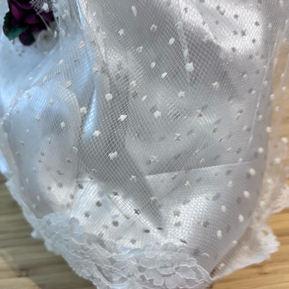 Cathay Collection Bride Porcelain Doll - Picture 5 of 5